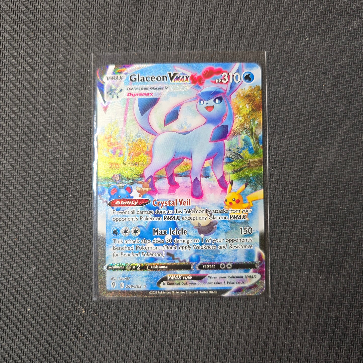 Glaceon VMAX #209 Pokemon Evolving Skies